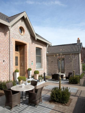 Отель B&B Cimbarsaca  Semmerzake